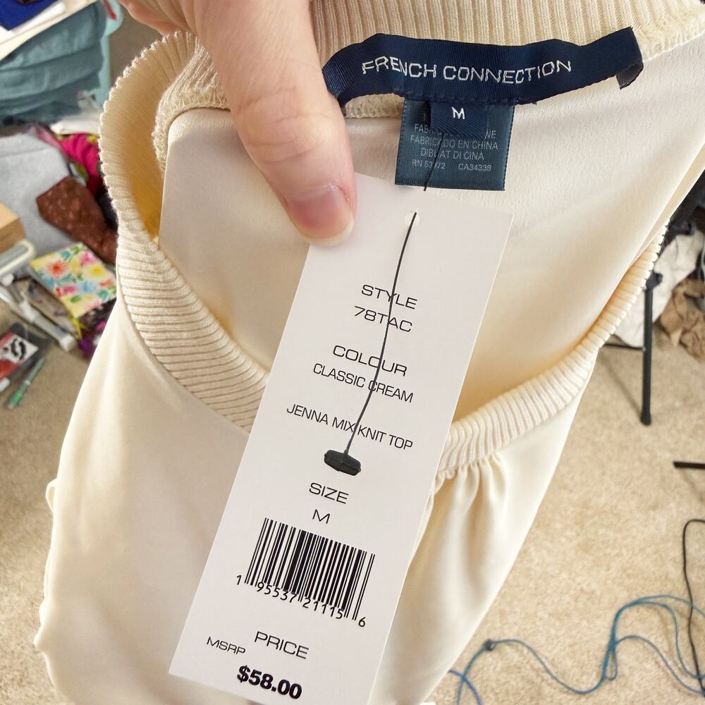 NWT French Connection Cream Short Sleeve Blouse Size Medium Women's Size Medium - Picture 5 of 8